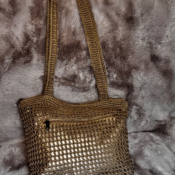 Le Sak Crocheted Handbag Double Straps Handle Gold with Metallic Liner - Picture 7 of 11